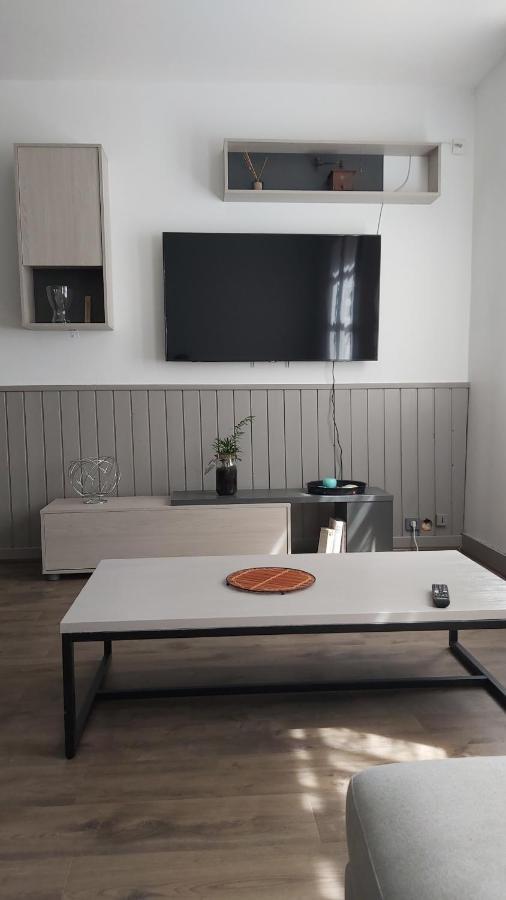 Grande Maison De Au Centre Aignan Holiday home *